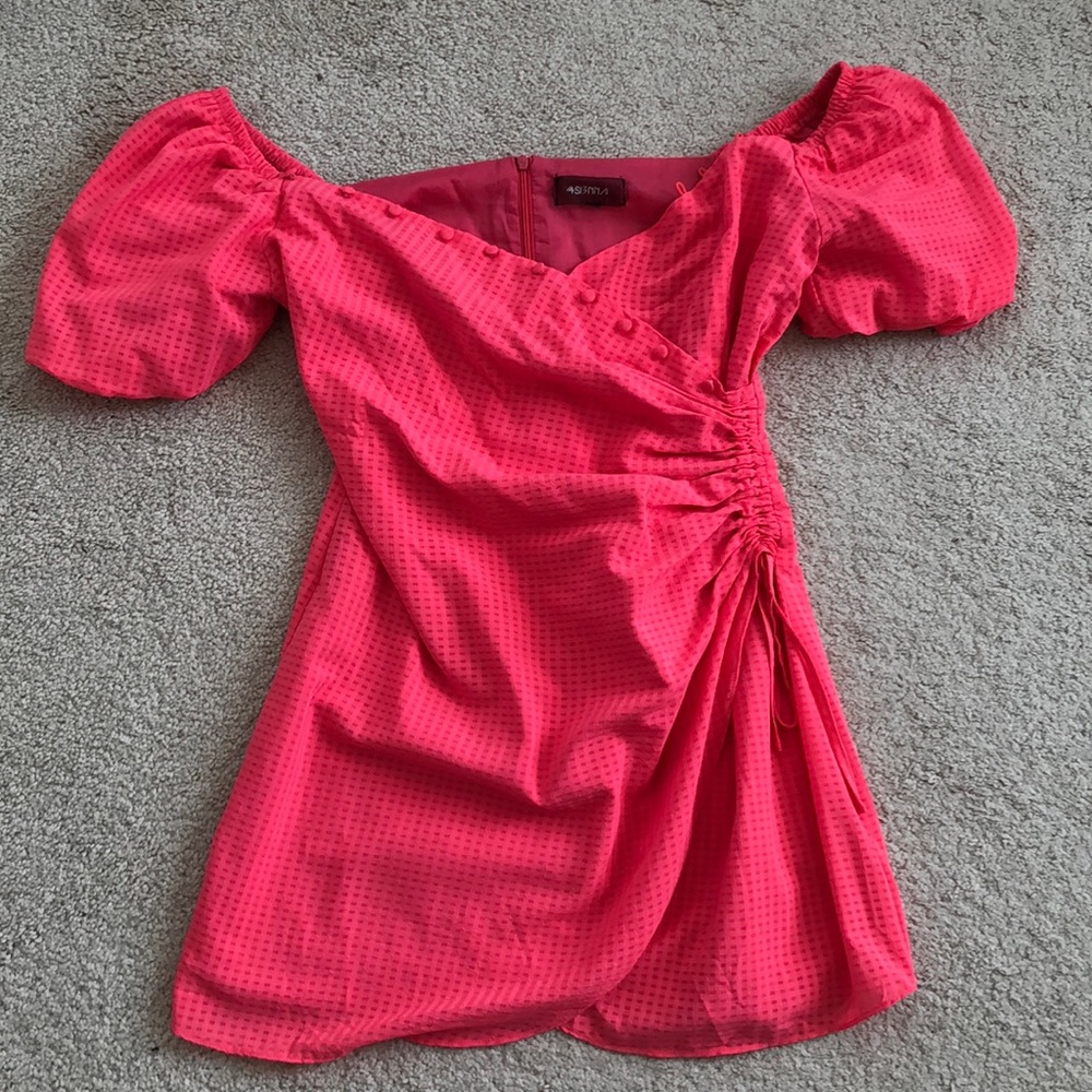 4SI3NNA Dress Size Medium